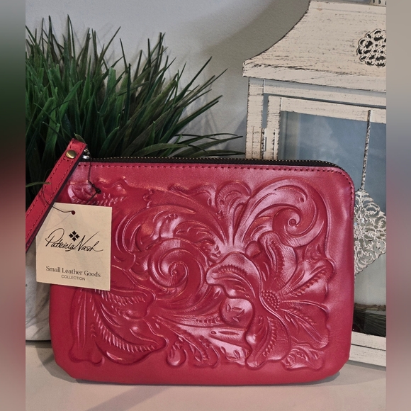 Patricia Nash Handbags - Patricia Nash Tooled Leather Clutch